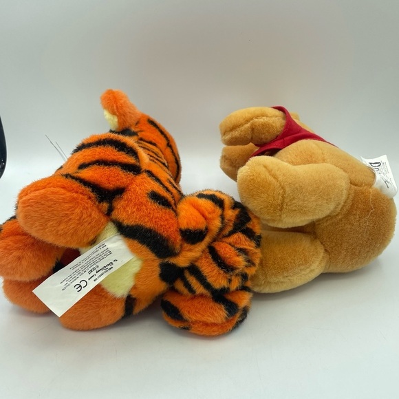 Vintage Walt Disney Company Lot Winnie The Pooh& Tigger Plush 10” Curly Tail - Picture 7 of 11